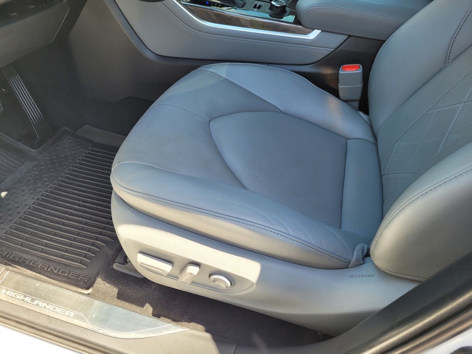 2024 Toyota Highlander Platinum