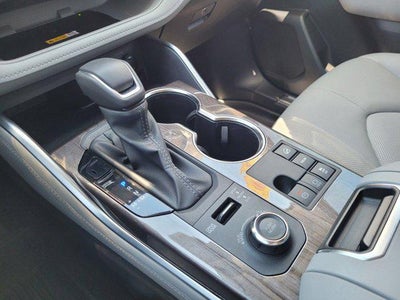 2024 Toyota Highlander Platinum