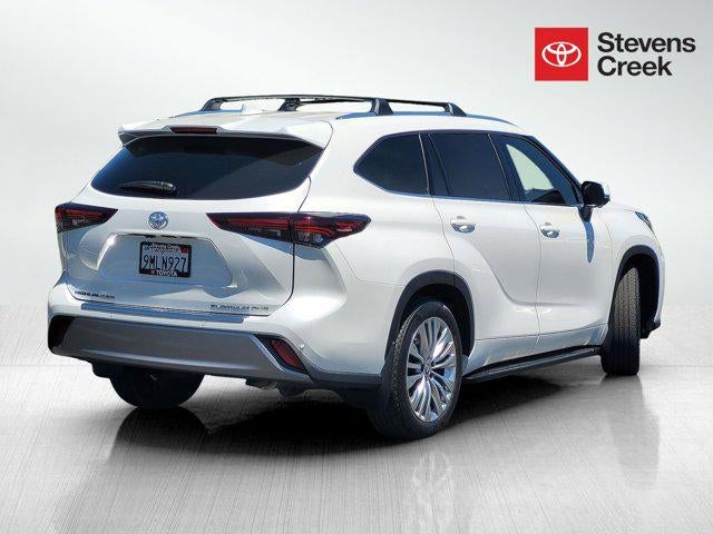 2024 Toyota Highlander Platinum