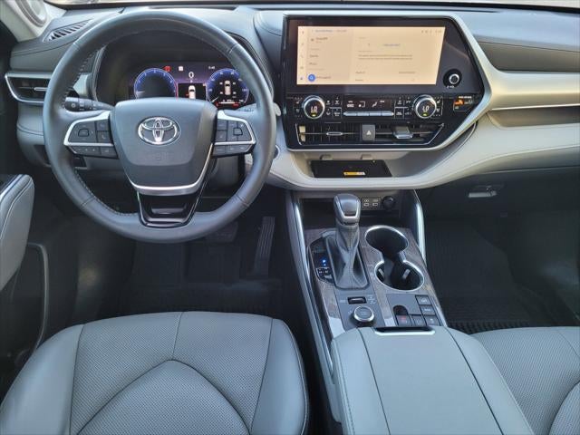 2024 Toyota Highlander Platinum