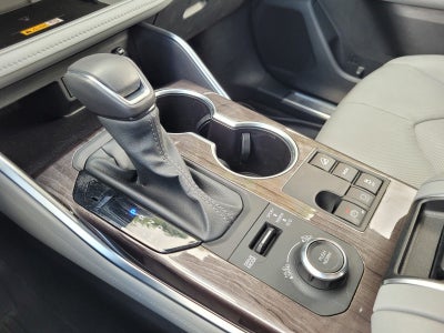 2024 Toyota Highlander Platinum