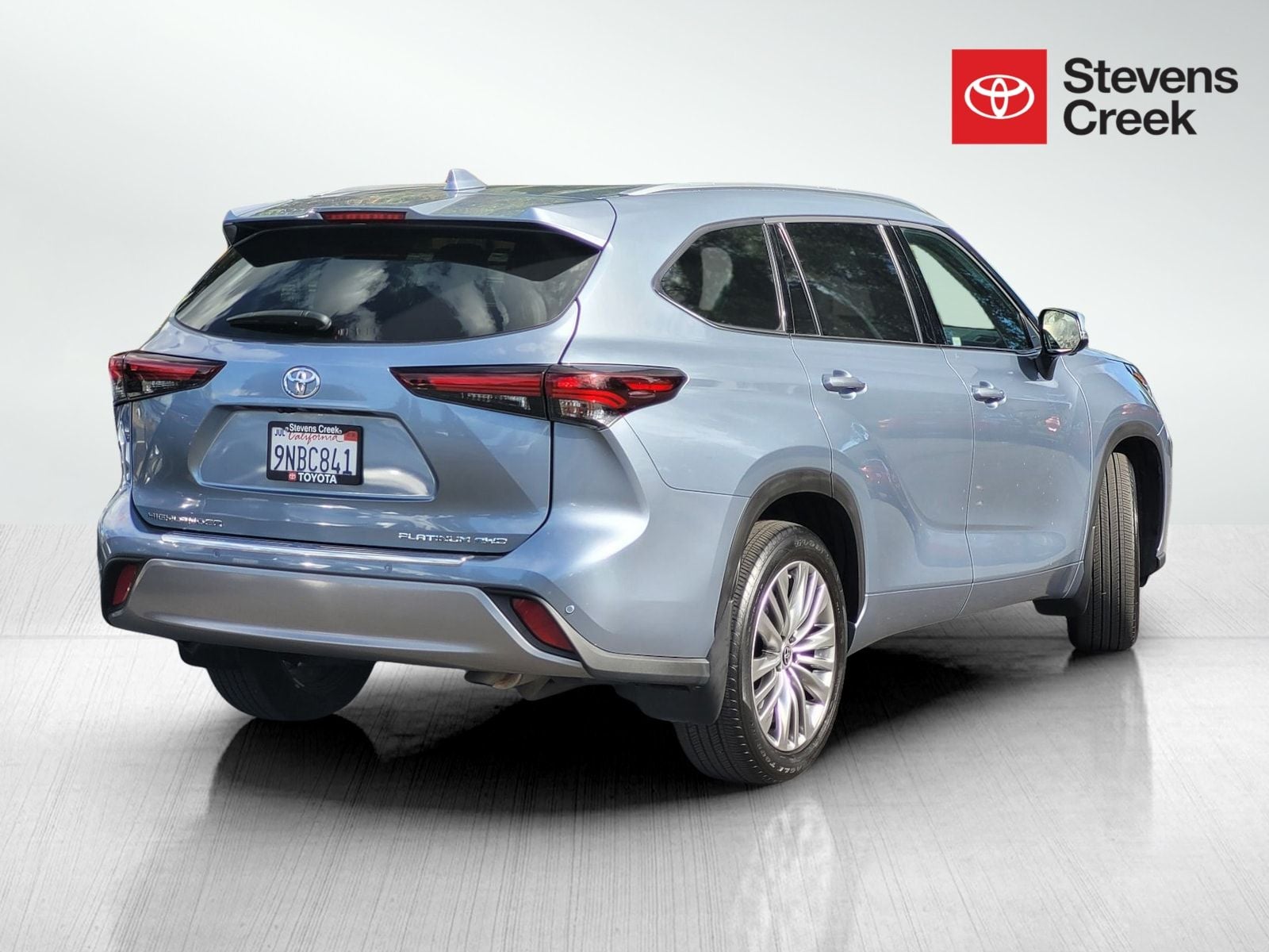 2024 Toyota Highlander Platinum
