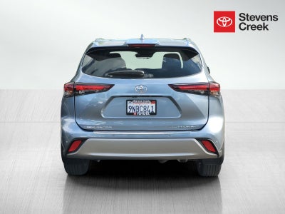 2024 Toyota Highlander Platinum