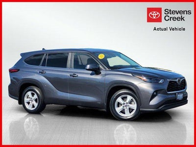 2023 Toyota Highlander LE