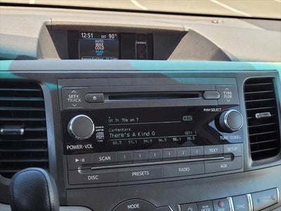 2014 Toyota Sienna LE 8 Passenger