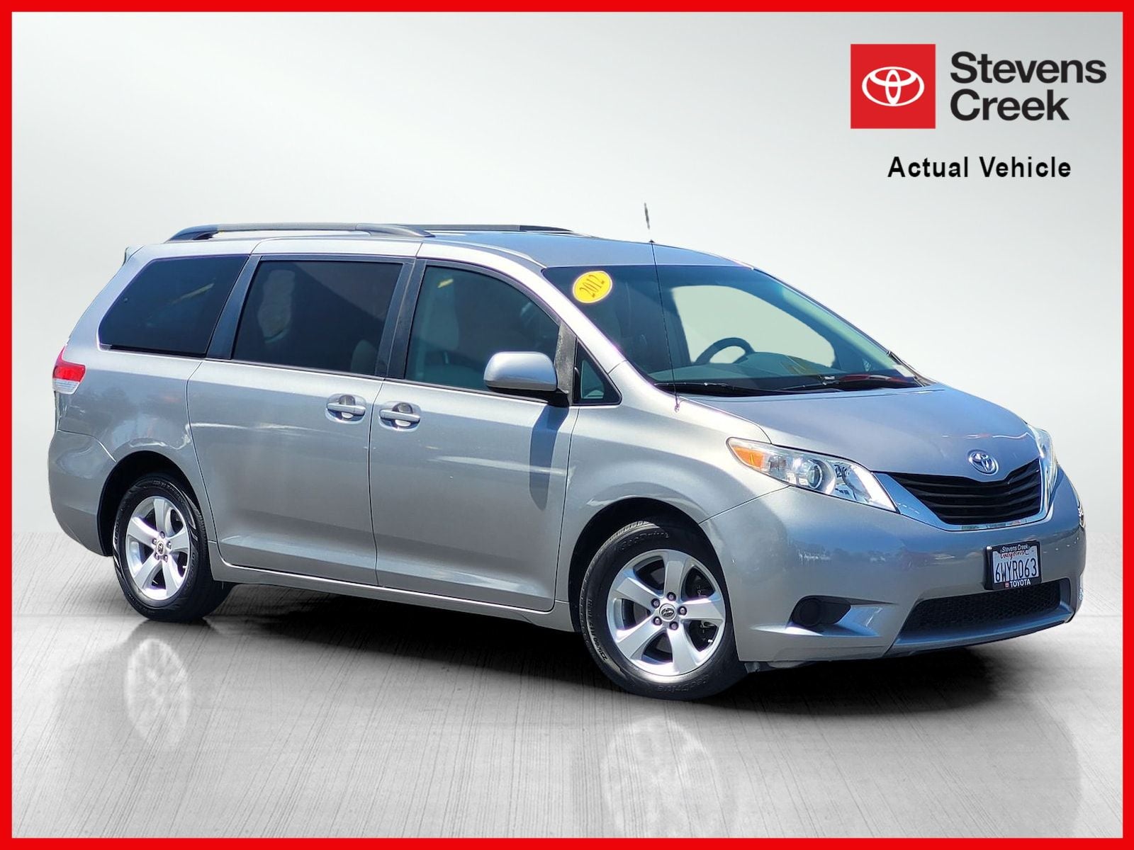 2012 Toyota Sienna LE V6 7-Passenger Access Seat's photo