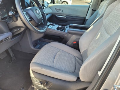 2024 Toyota Sienna LE 8 Passenger