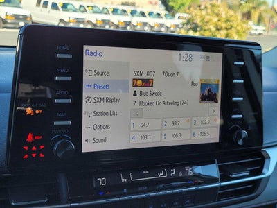 2024 Toyota Sienna LE 8 Passenger