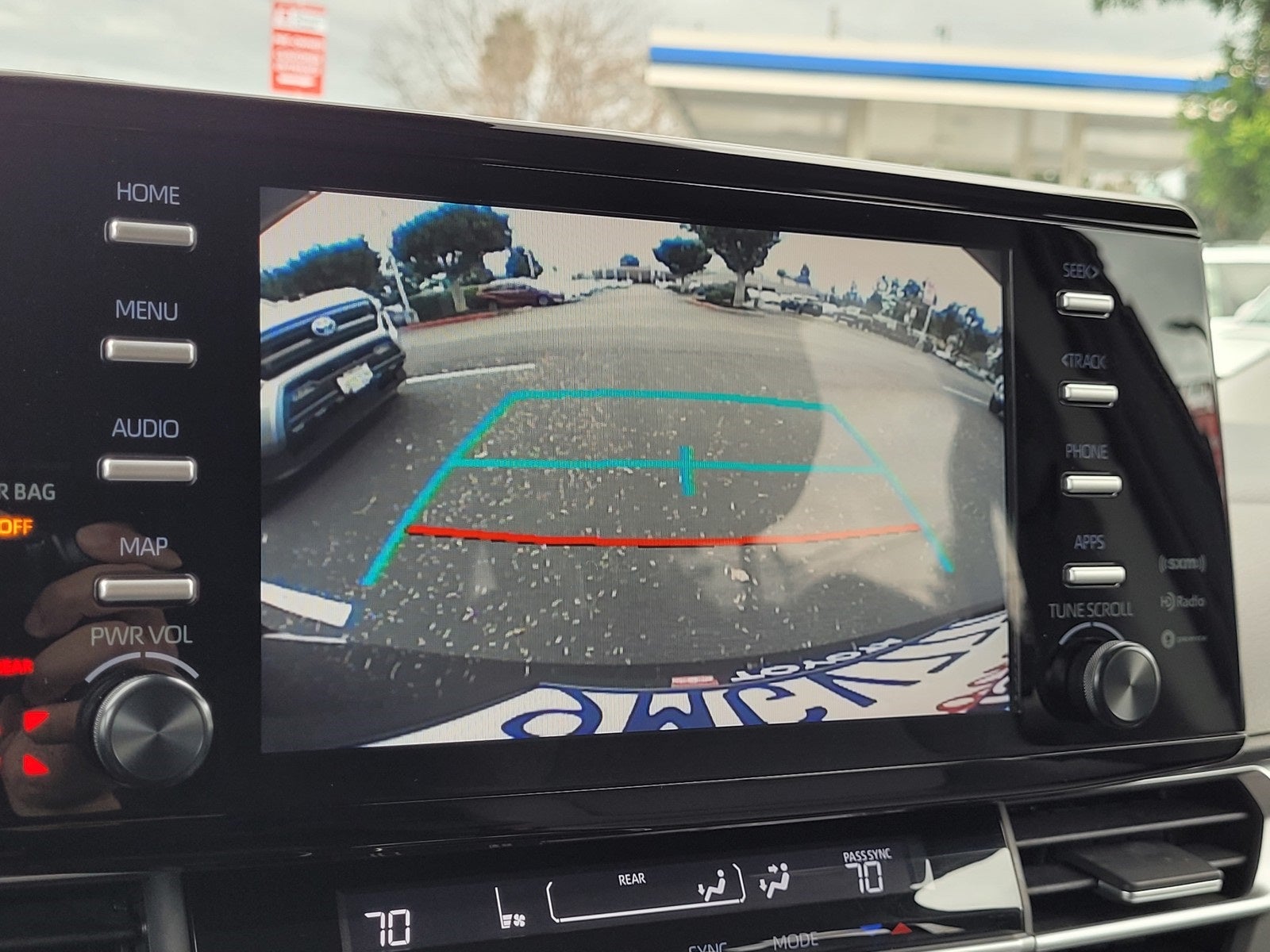 2024 Toyota Sienna LE 8 Passenger