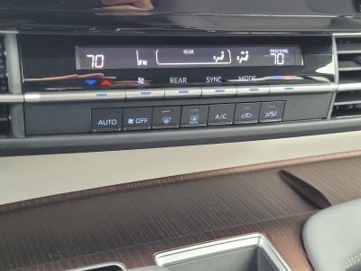 2024 Toyota Sienna LE 8 Passenger