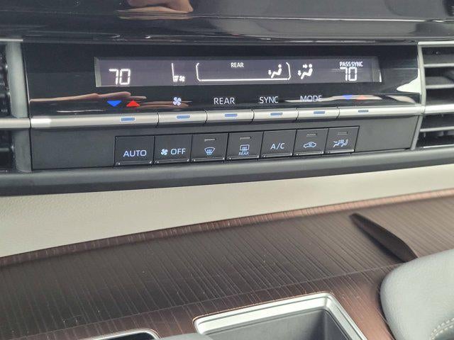 2024 Toyota Sienna LE 8 Passenger