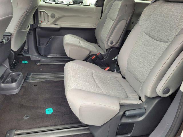 2024 Toyota Sienna LE 8 Passenger