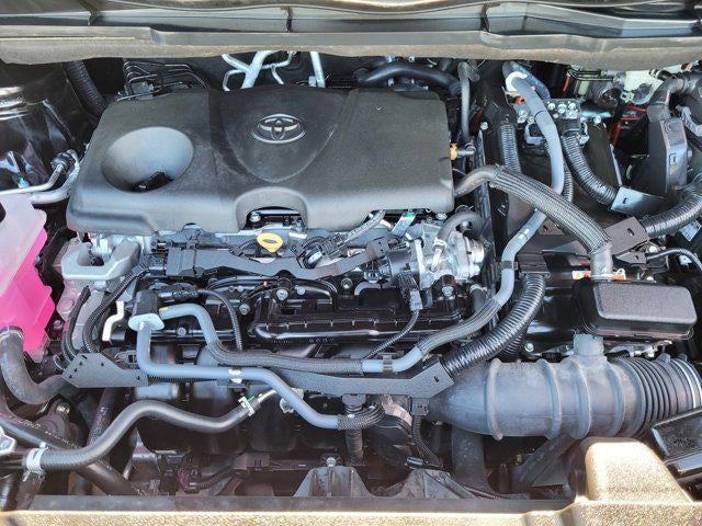 2024 Toyota Sienna LE 8 Passenger