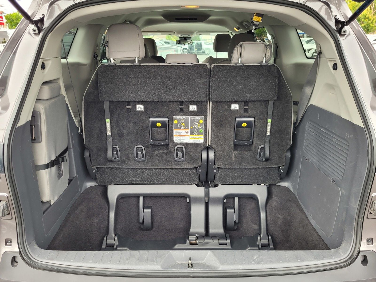 2024 Toyota Sienna LE 8 Passenger