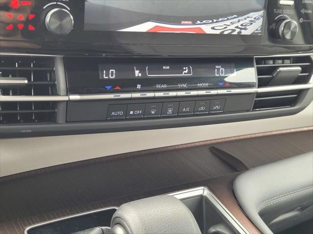 2024 Toyota Sienna LE 8 Passenger
