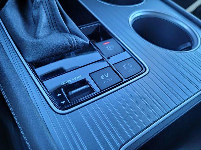 2025 Toyota Sienna LE 8 Passenger