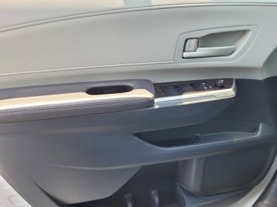 2023 Toyota Sienna LE 8 Passenger