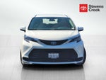 2023 Toyota Sienna LE 8 Passenger
