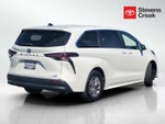 2023 Toyota Sienna LE 8 Passenger