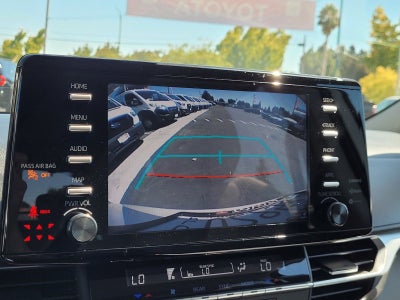 2024 Toyota Sienna LE 8 Passenger
