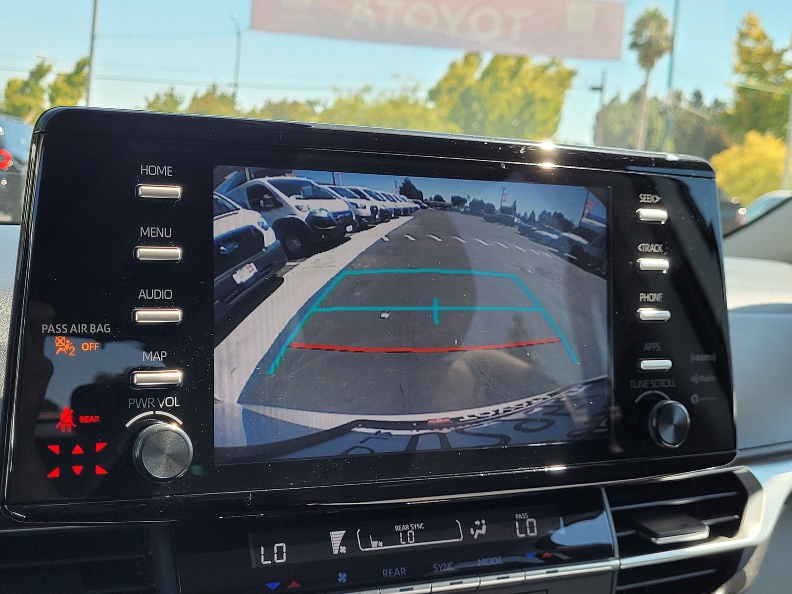 2024 Toyota Sienna LE 8 Passenger