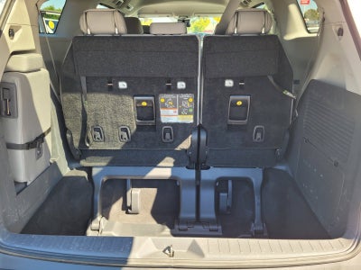 2024 Toyota Sienna LE 8 Passenger