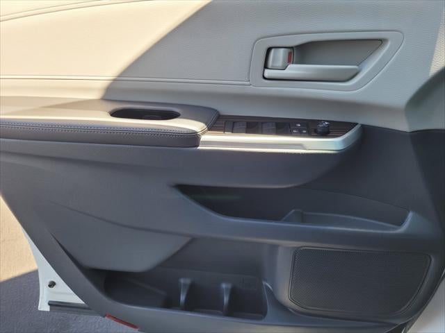 2024 Toyota Sienna LE 8 Passenger