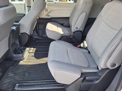 2024 Toyota Sienna LE 8 Passenger