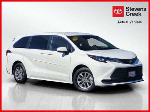 2024 Toyota Sienna LE 8 Passenger