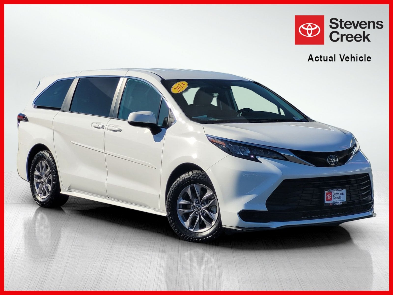 2024 Toyota Sienna LE 8 Passenger
