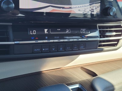 2024 Toyota Sienna LE 8 Passenger