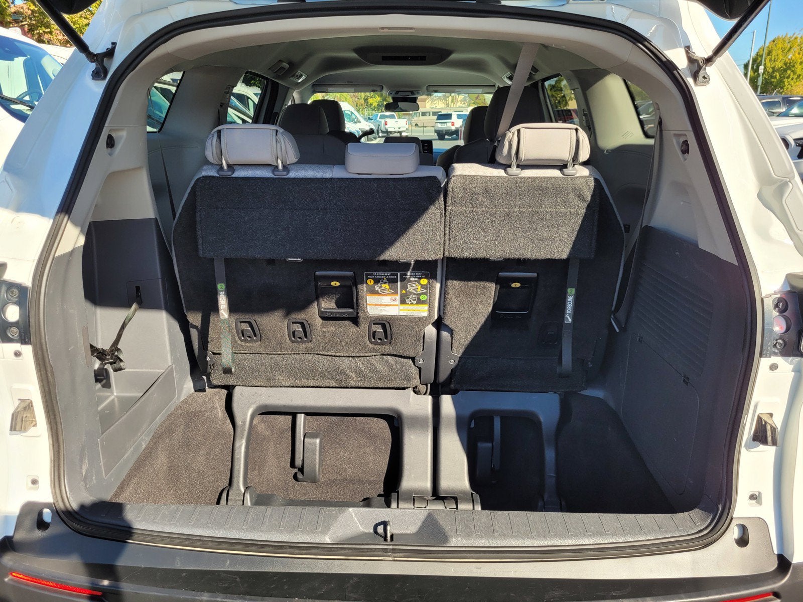 2024 Toyota Sienna LE 8 Passenger