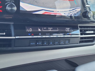2024 Toyota Sienna LE 8 Passenger