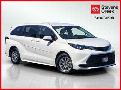 2024 Toyota Sienna LE 8 Passenger