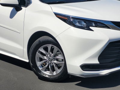 2024 Toyota Sienna LE 8 Passenger