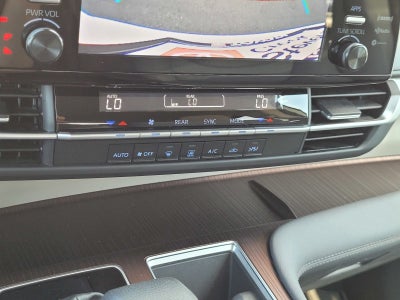 2024 Toyota Sienna LE 8 Passenger