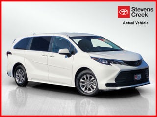 2024 Toyota Sienna LE 8 Passenger