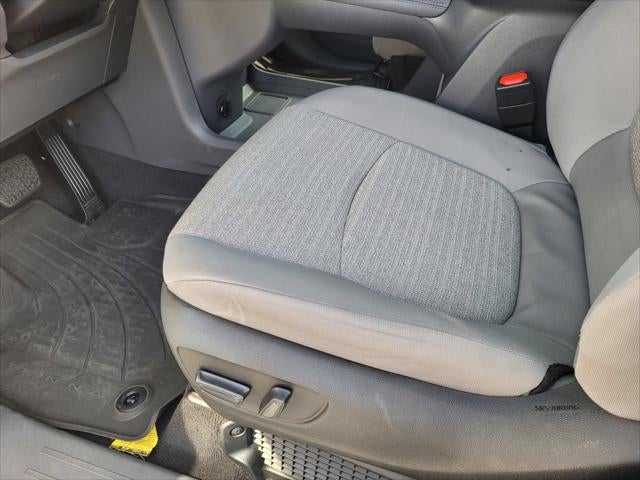 2024 Toyota Sienna LE 8 Passenger