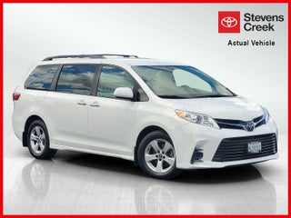 2018 Toyota Sienna LE 7 Passenger