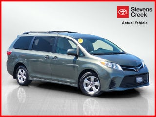 2019 Toyota Sienna LE 8 Passenger