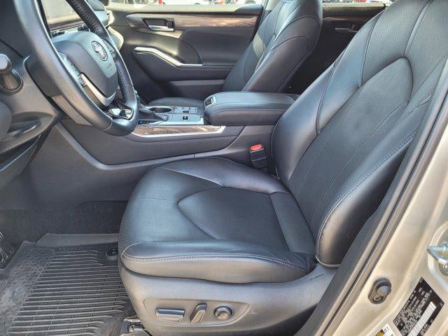 2023 Toyota Highlander Hybrid Limited