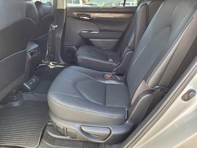 2023 Toyota Highlander Hybrid Limited