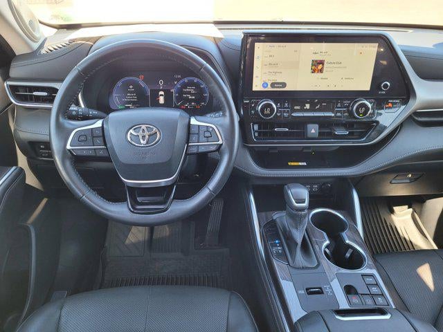 2023 Toyota Highlander Hybrid Limited