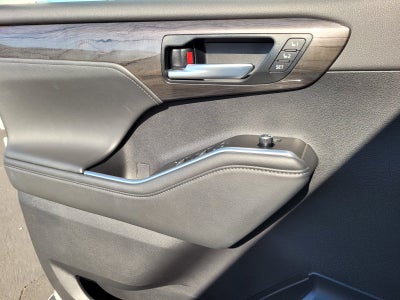 2026 Toyota Highlander Hybrid Limited