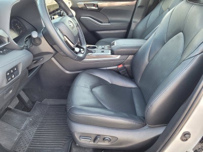2026 Toyota Highlander Hybrid Limited