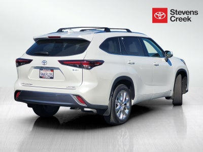 2026 Toyota Highlander Hybrid Limited