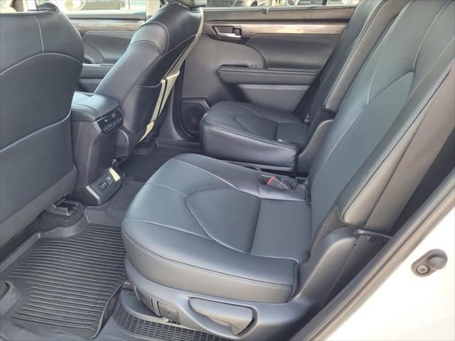2026 Toyota Highlander Hybrid Limited