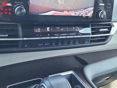 2023 Toyota Sienna XLE