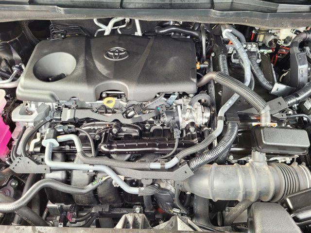 2024 Toyota Sienna XLE 8 Passenger