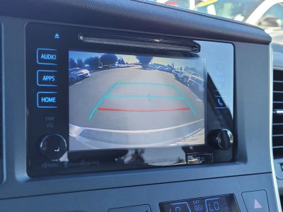 2017 Toyota Sienna XLE 8 Passenger